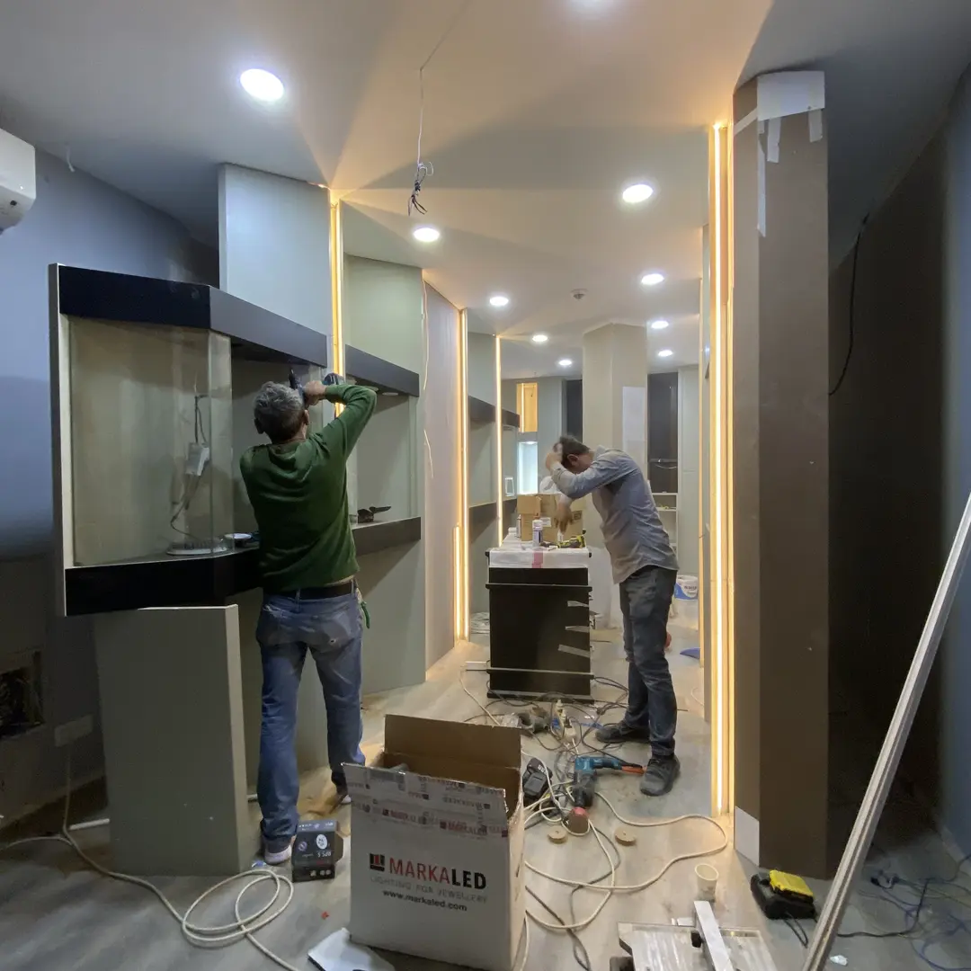 Alanya kuyum mağazası teşhir